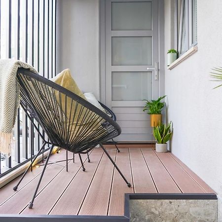 Studio Apartment Smile, Near Beach & Center, Free Parking, Balcony マカルスカ エクステリア 写真