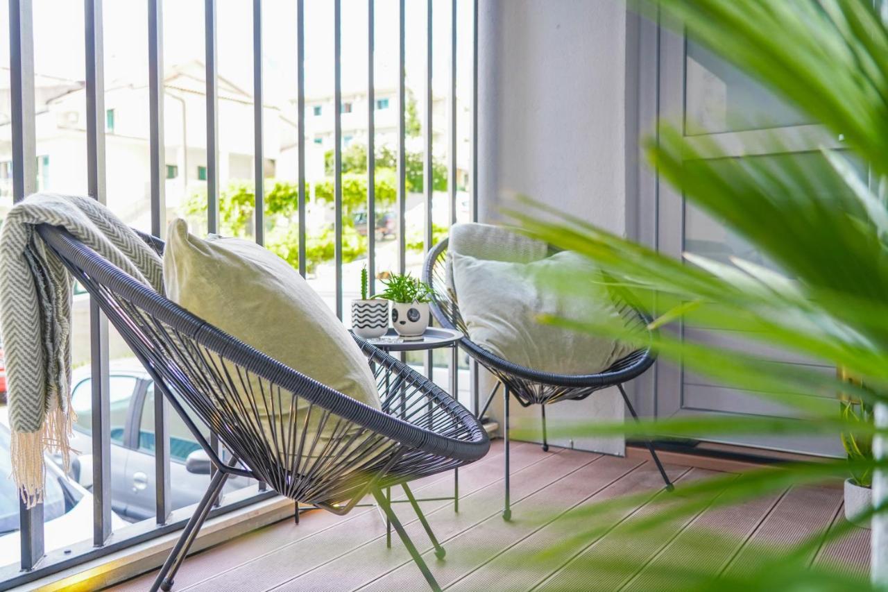 Studio Apartment Smile, Near Beach & Center, Free Parking, Balcony マカルスカ エクステリア 写真